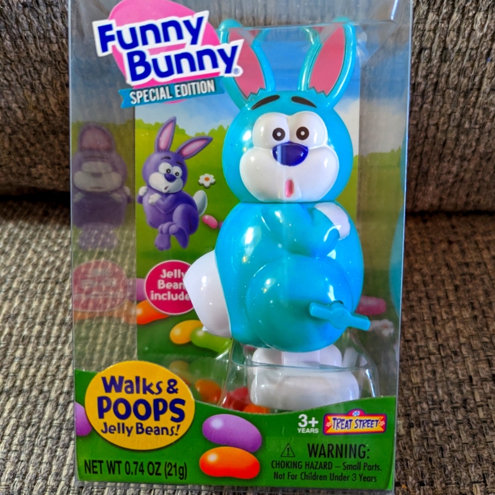 Funny Bunny Pooping Candy Bunny